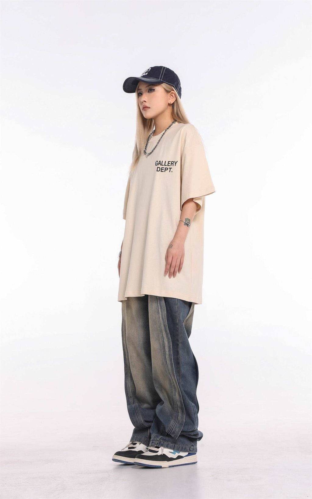 GALLERY DEPT New T-shirt D44