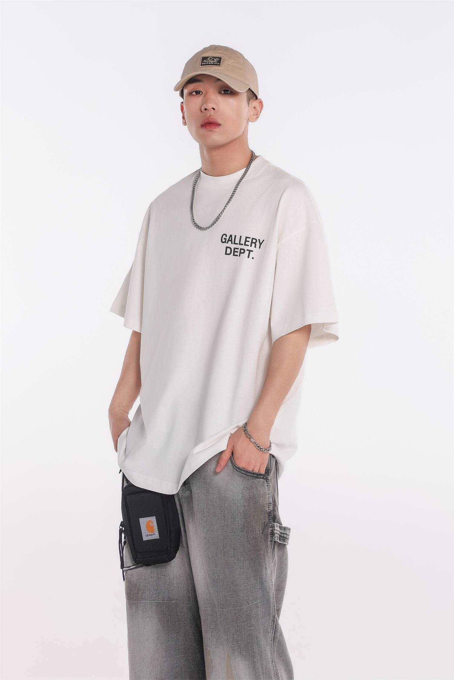 GALLERY DEPT New T-shirt D69