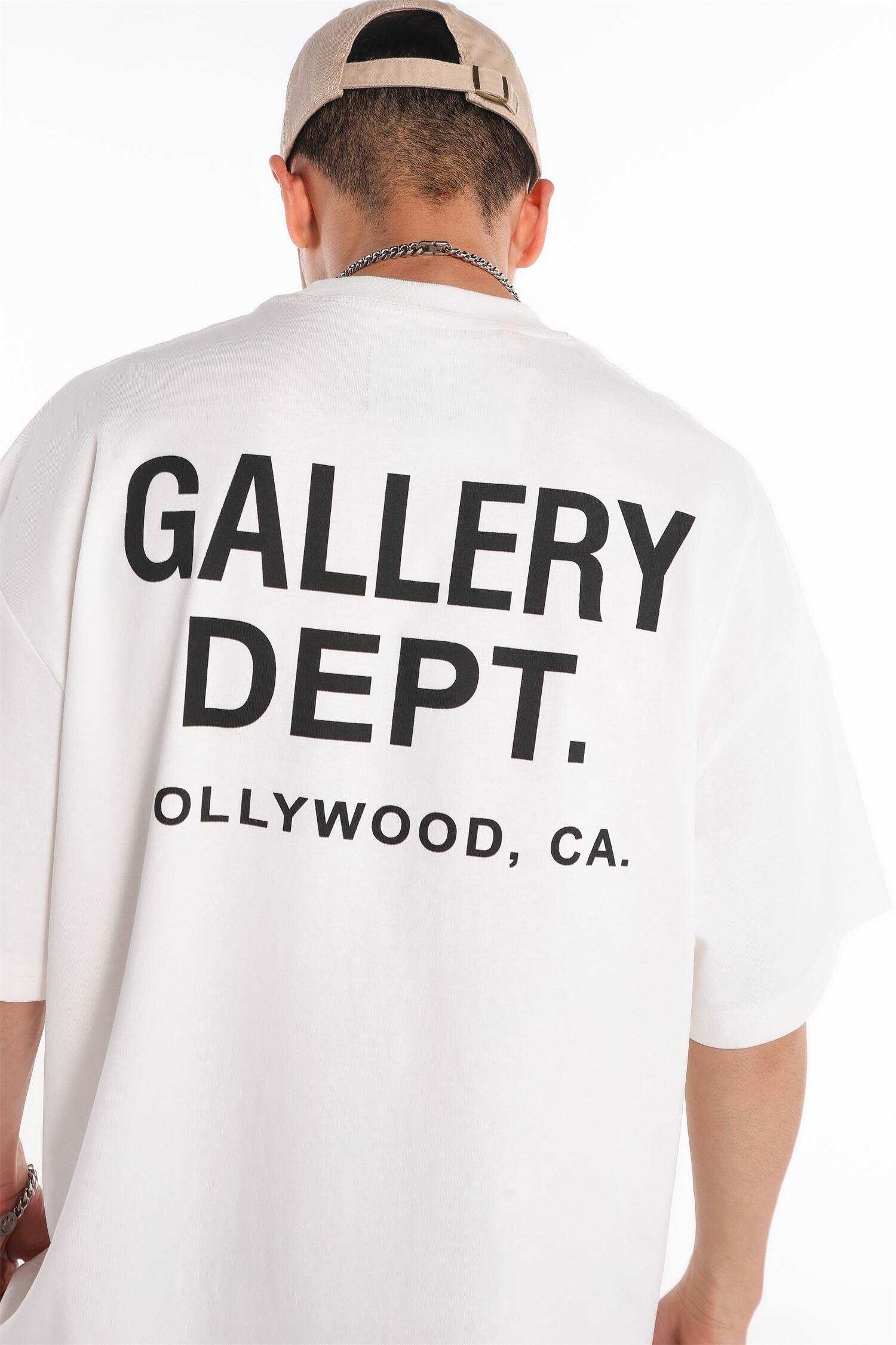 GALLERY DEPT New T-shirt D69