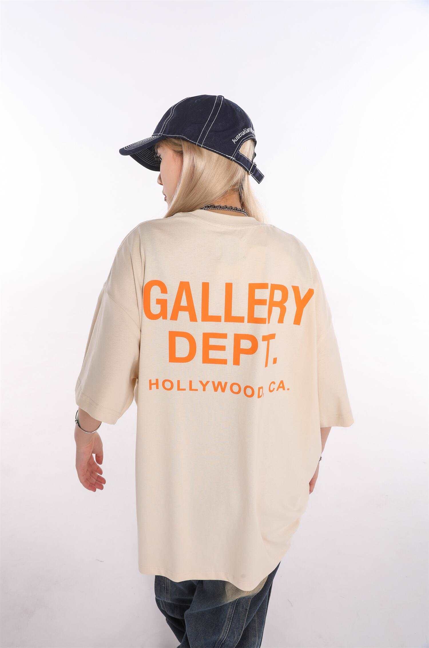 GALLERY DEPT New T-shirt D44